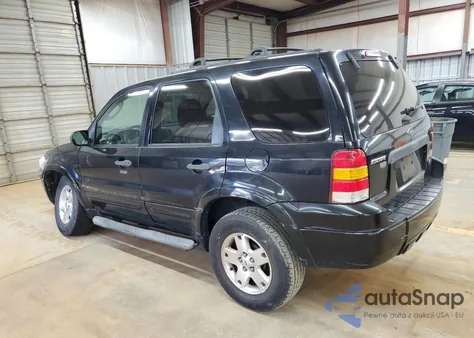 2007 Ford Escape Xlt z USA, uszkodzony, nr VIN 1FMYU03197KB44670